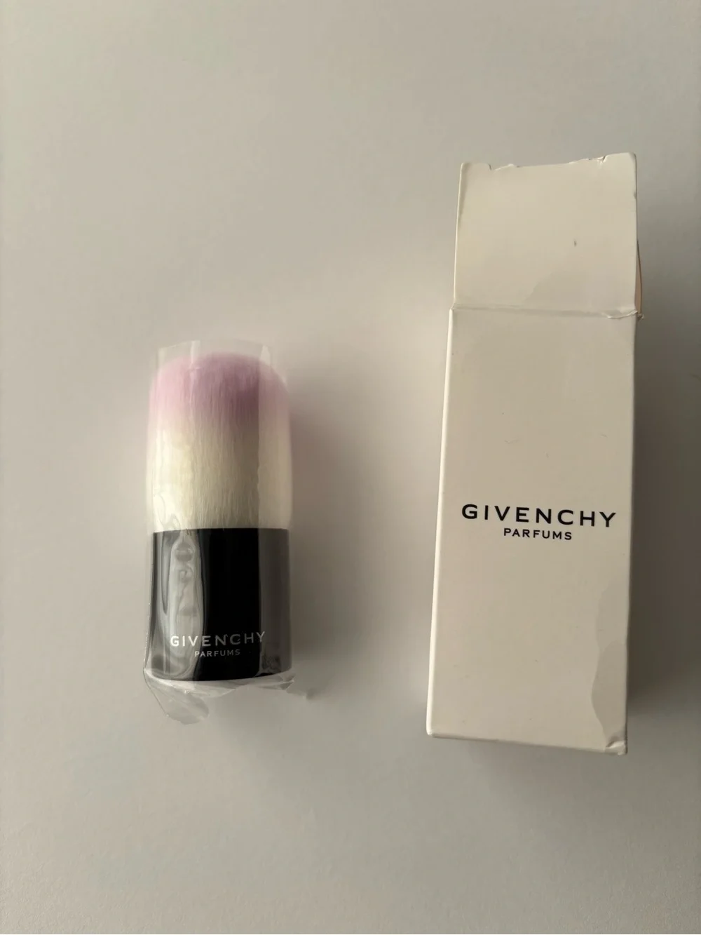 Givenchy Parfums Kabuki Brush – White and Light Pink Bristles with Black Handle